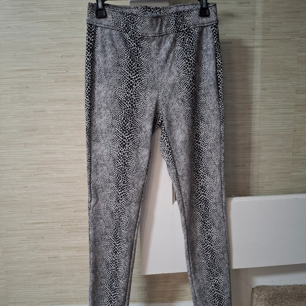 NYC Zebra Print Leggings